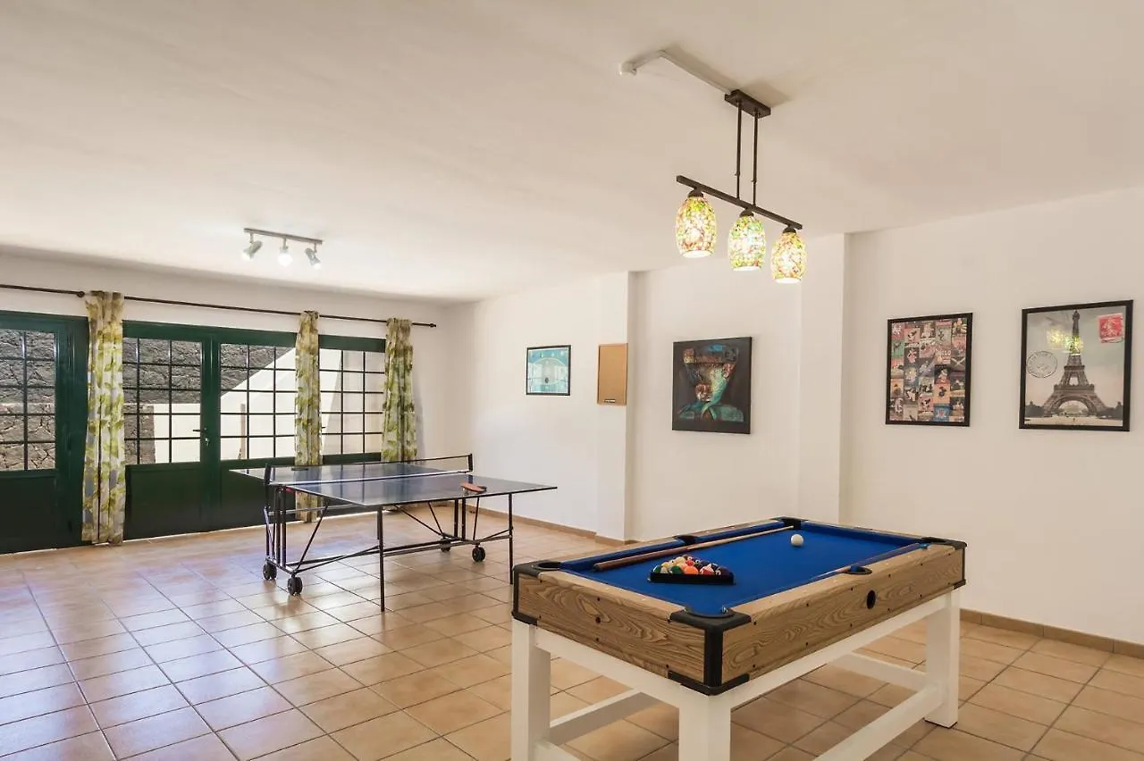 Villa Marnie By Villa Plus Playa Blanca  Spanje