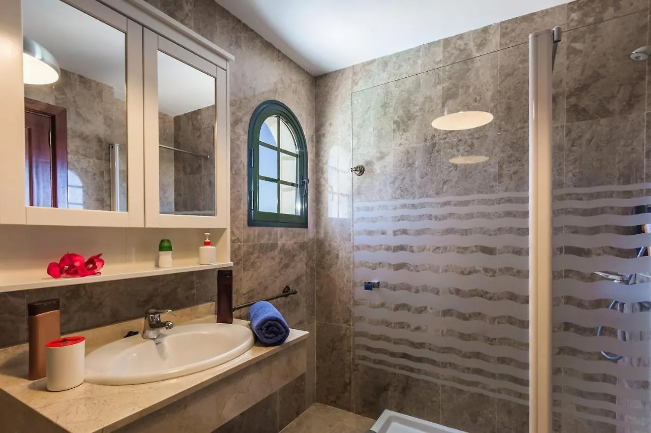 Villa Marnie By Villa Plus Playa Blanca  Spain