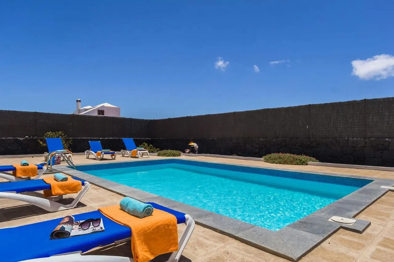 Villa Marnie By Villa Plus Playa Blanca