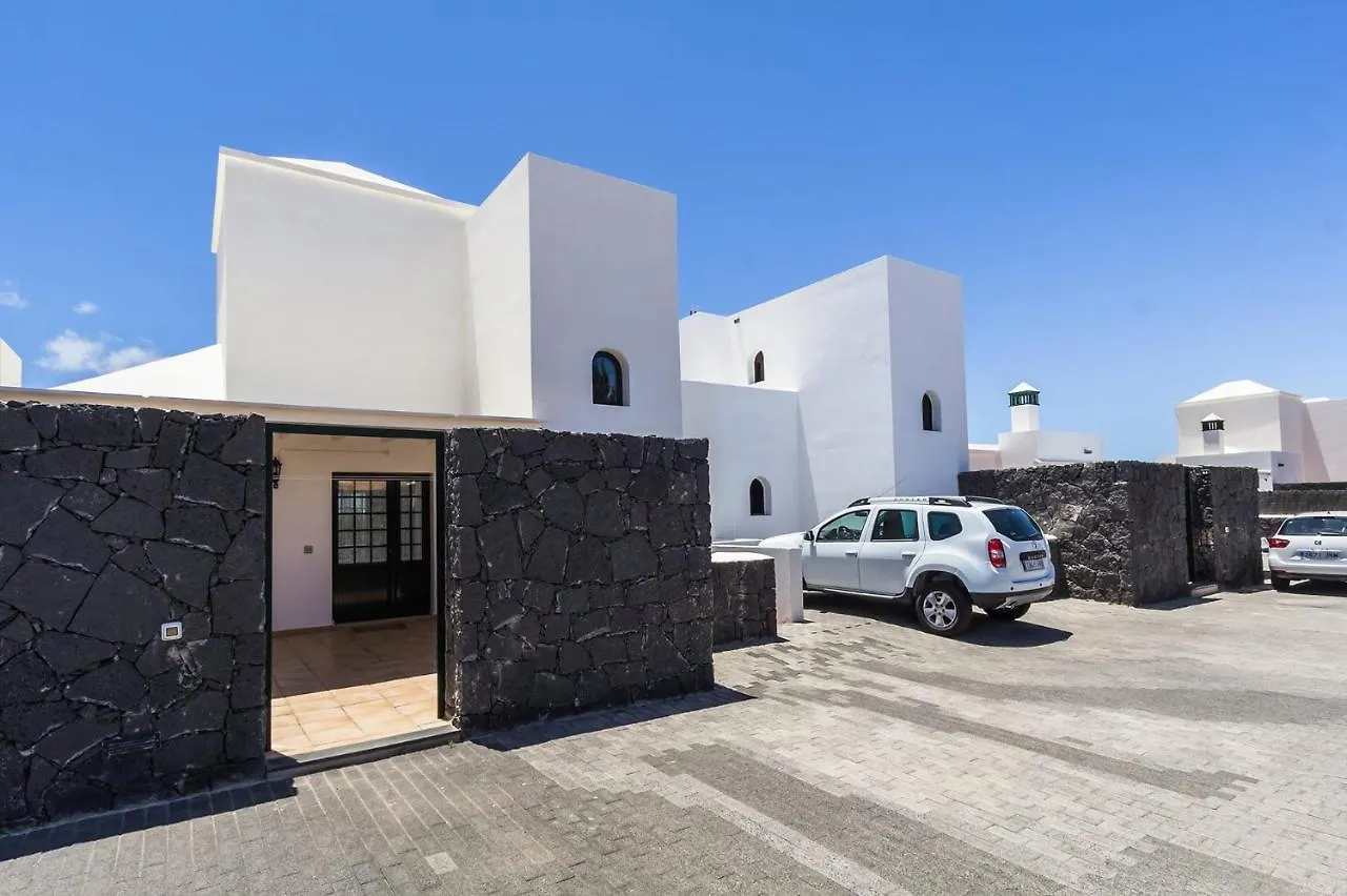 Villa Marnie By Villa Plus Playa Blanca  Spain